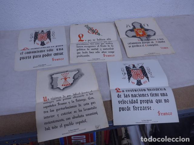 Militaria: Lote 5 antiguos cartel a&ntilde;os 40 del Departamento propaganda franquista, frase quincenal