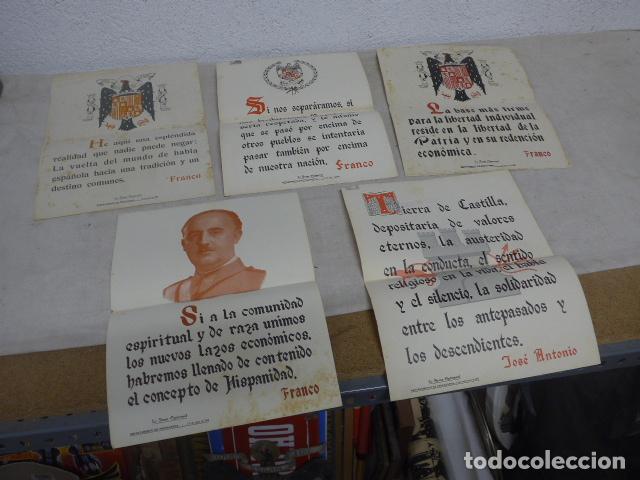 Militaria: Lote 5 antiguos cartel a&ntilde;os 40 del Departamento propaganda franquista, frase quincenal