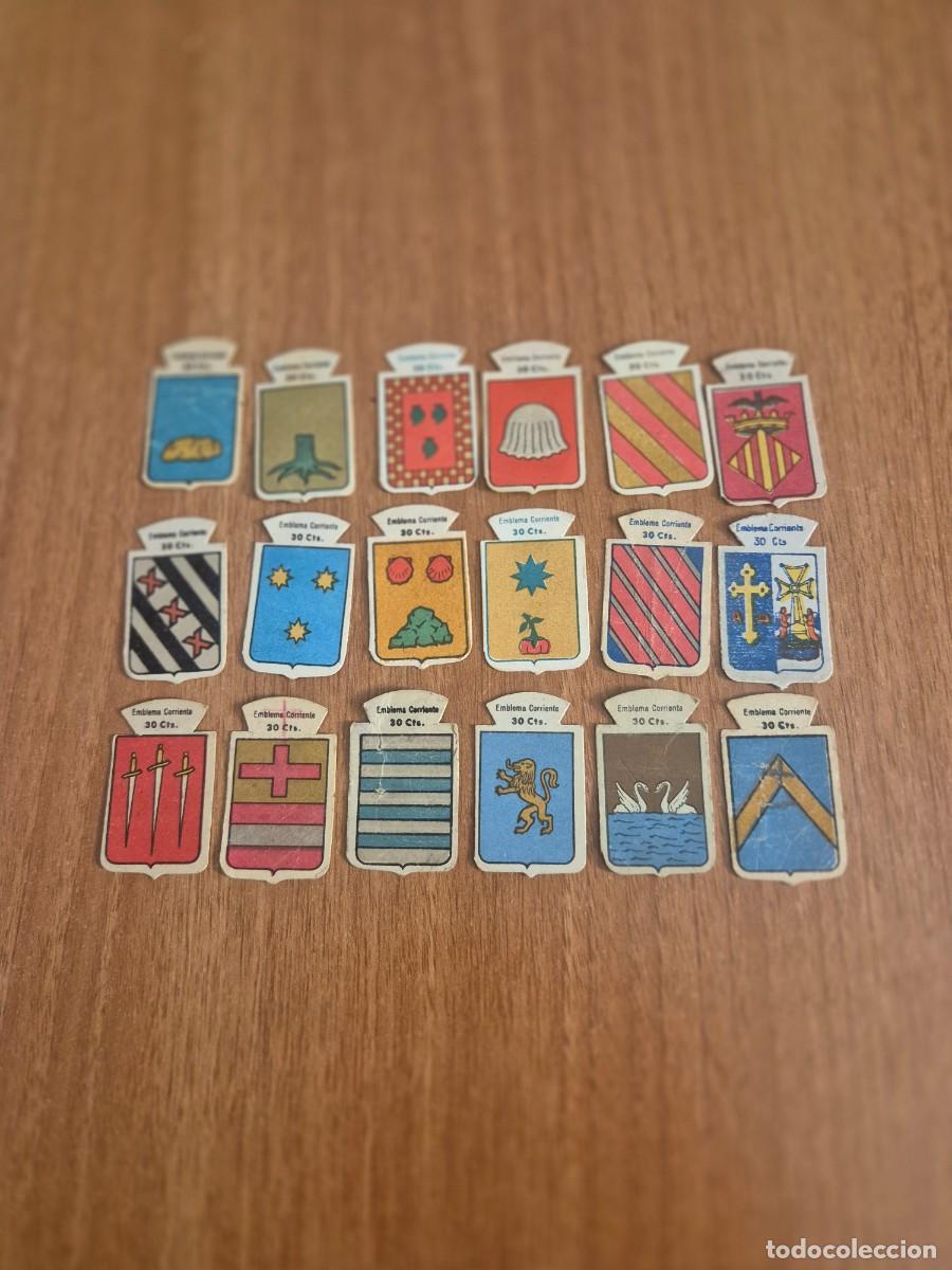 Militaria: LOTE DE 18 EMBLEMAS 30 CTS VER FOTOS.