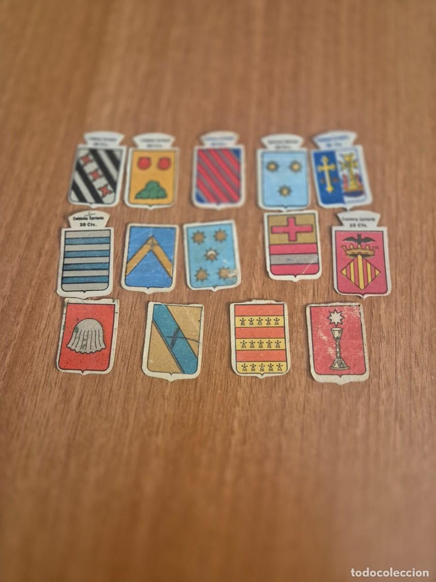 Militaria: LOTE DE 14 EMBLEMAS 30 CTS VER FOTOS.