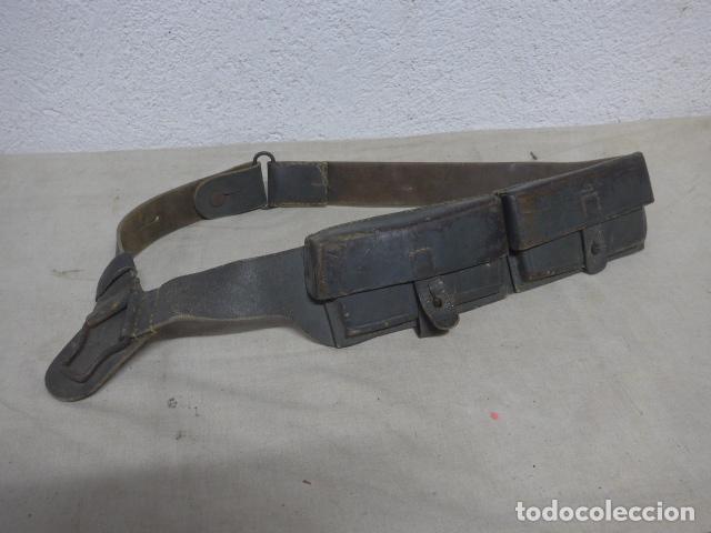 Militaria: Antiguo cinturon bandolera con cartucheras italiano, CTV guerra civil y II guerra Mundial, carcano