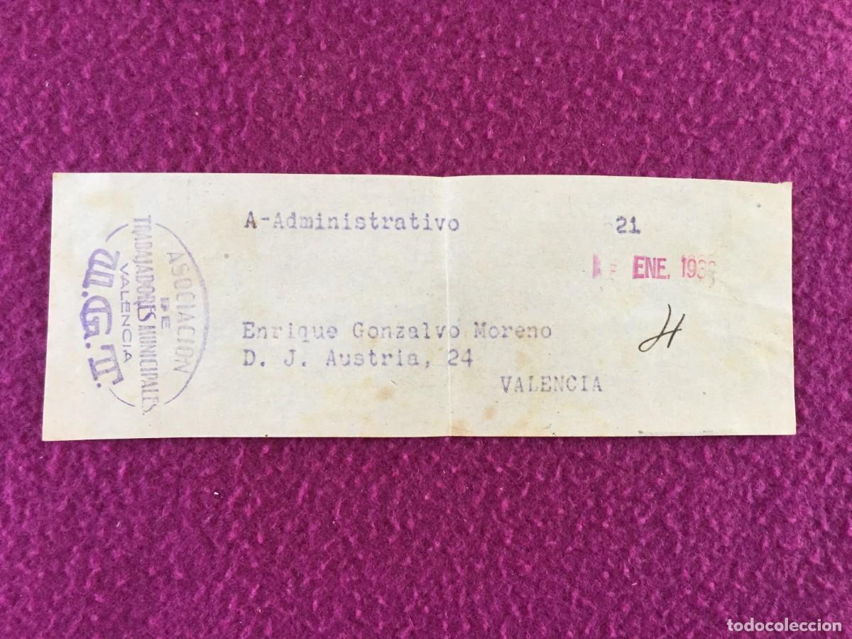 Militaria: PAPEL IDENTIFICATIVO DE TRABAJADOR MUNICIPAL DE UGT DE VALENCIA - ENERO 1939 - GUERRA CIVIL