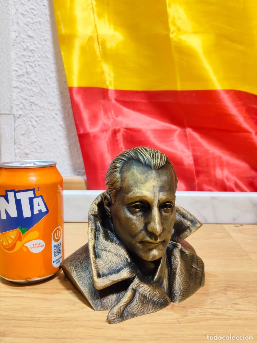 Militaria: Busto de Jos&eacute; Antonio primo de rivera
