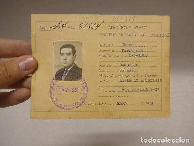 Militaria: Antiguo carnet de 1938 de Cherta, Tarragona, salvoconducto para San Sebastian, guerra civil