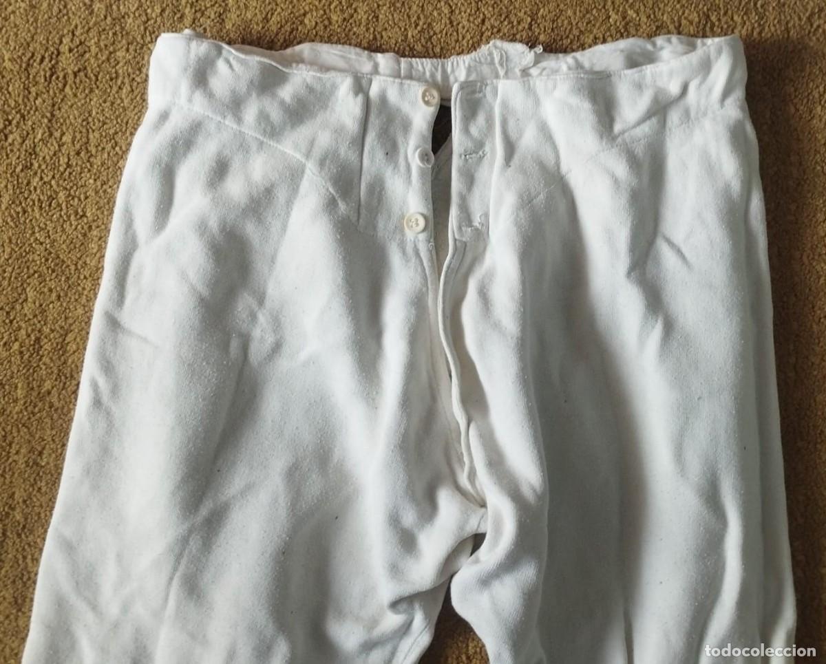 Militaria: PANTALON NTERIOR DE FELPA BLANCO, CALZONCILLO LARGO, A&Ntilde;OS 20, 30, GUERRA CIVIL ESPA&Ntilde;OLA 1936/1939.