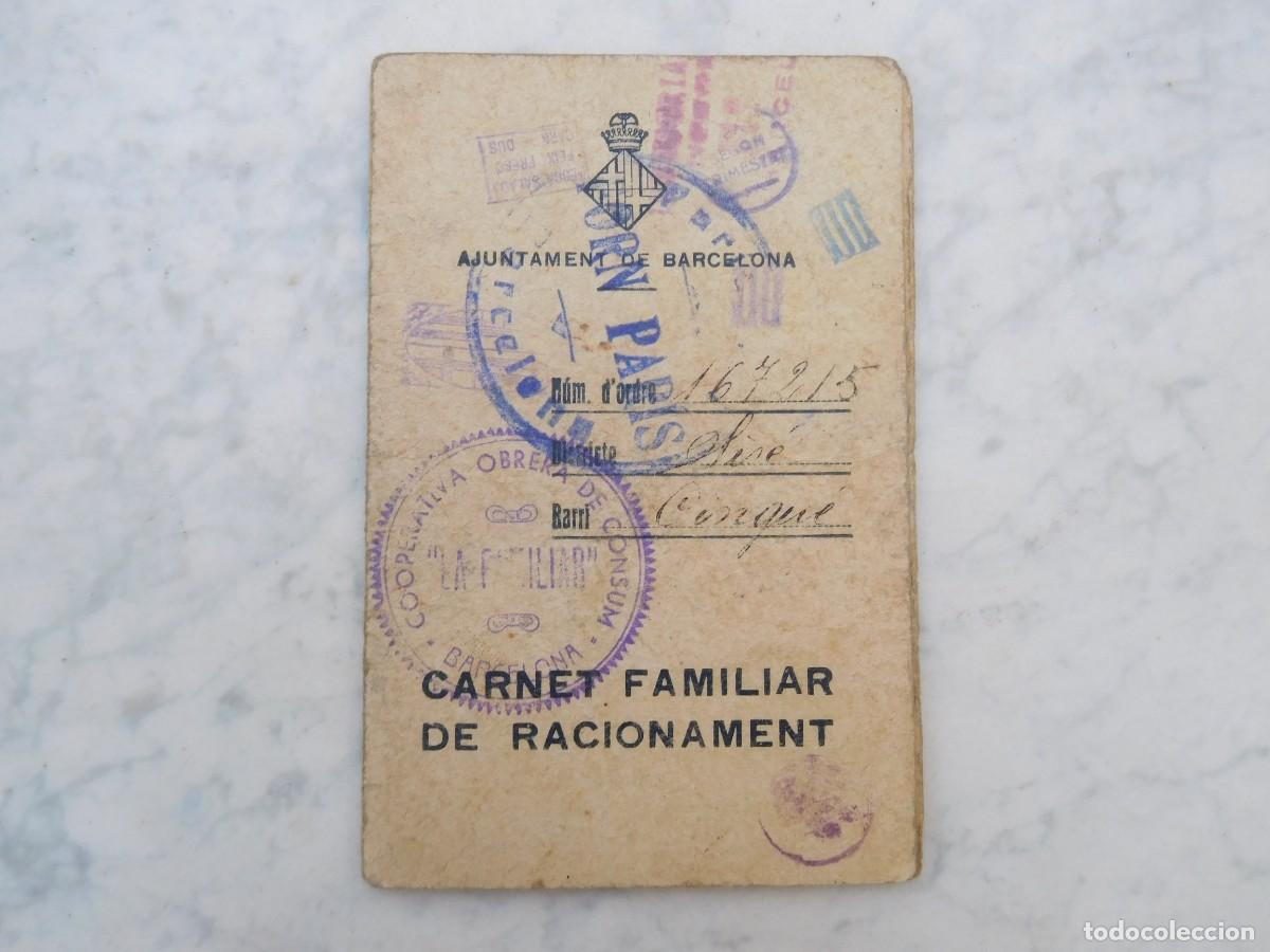 Militaria: Carnet familiar de racionament. Ajuntament de Barcelona 1937 Guerra civil