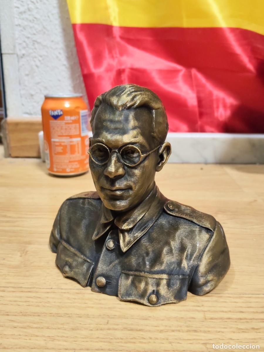 Militaria: Busto del general mola
