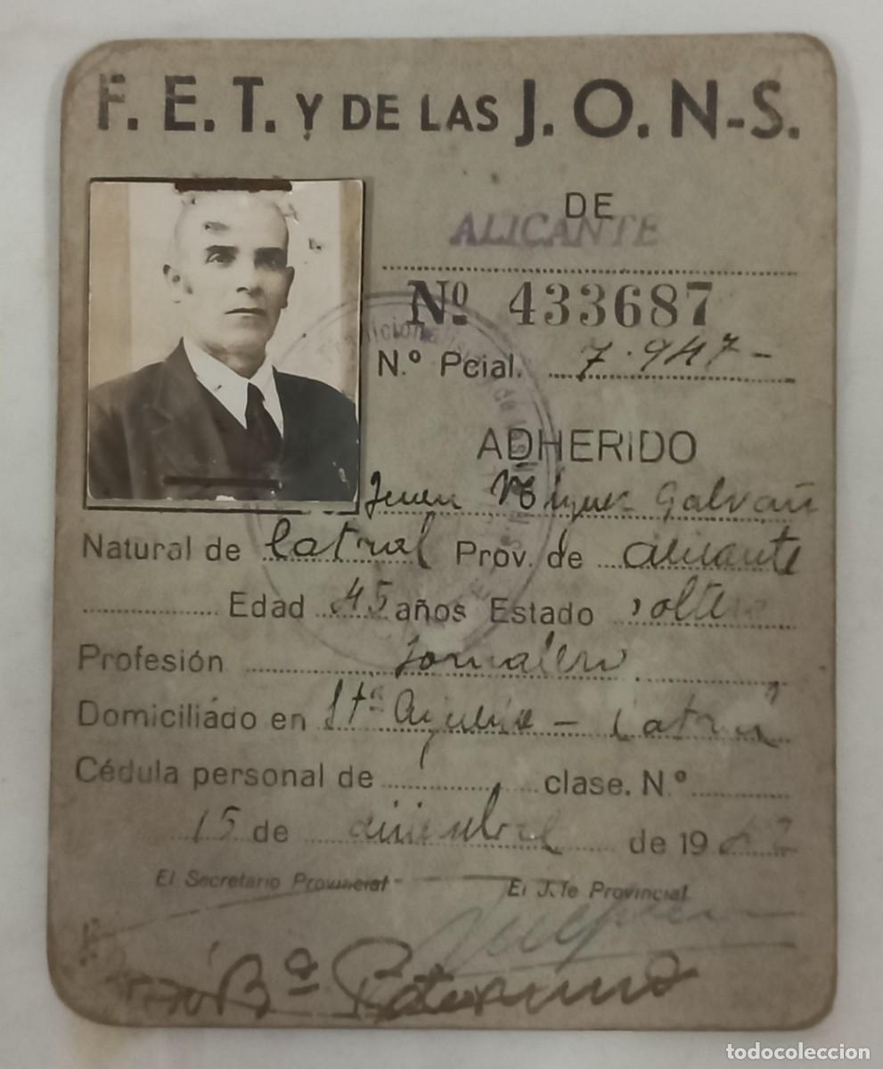 Militaria: ANTIGUO CARNET DE ADHESION A LA F.E.T. y DE LAS J.O.N.S. - CATRAL , ALICANTE 1942