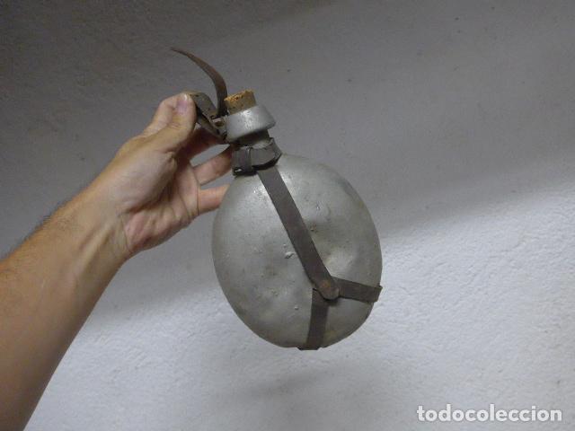 Militaria: Antigua cantimplora original de guerra civil