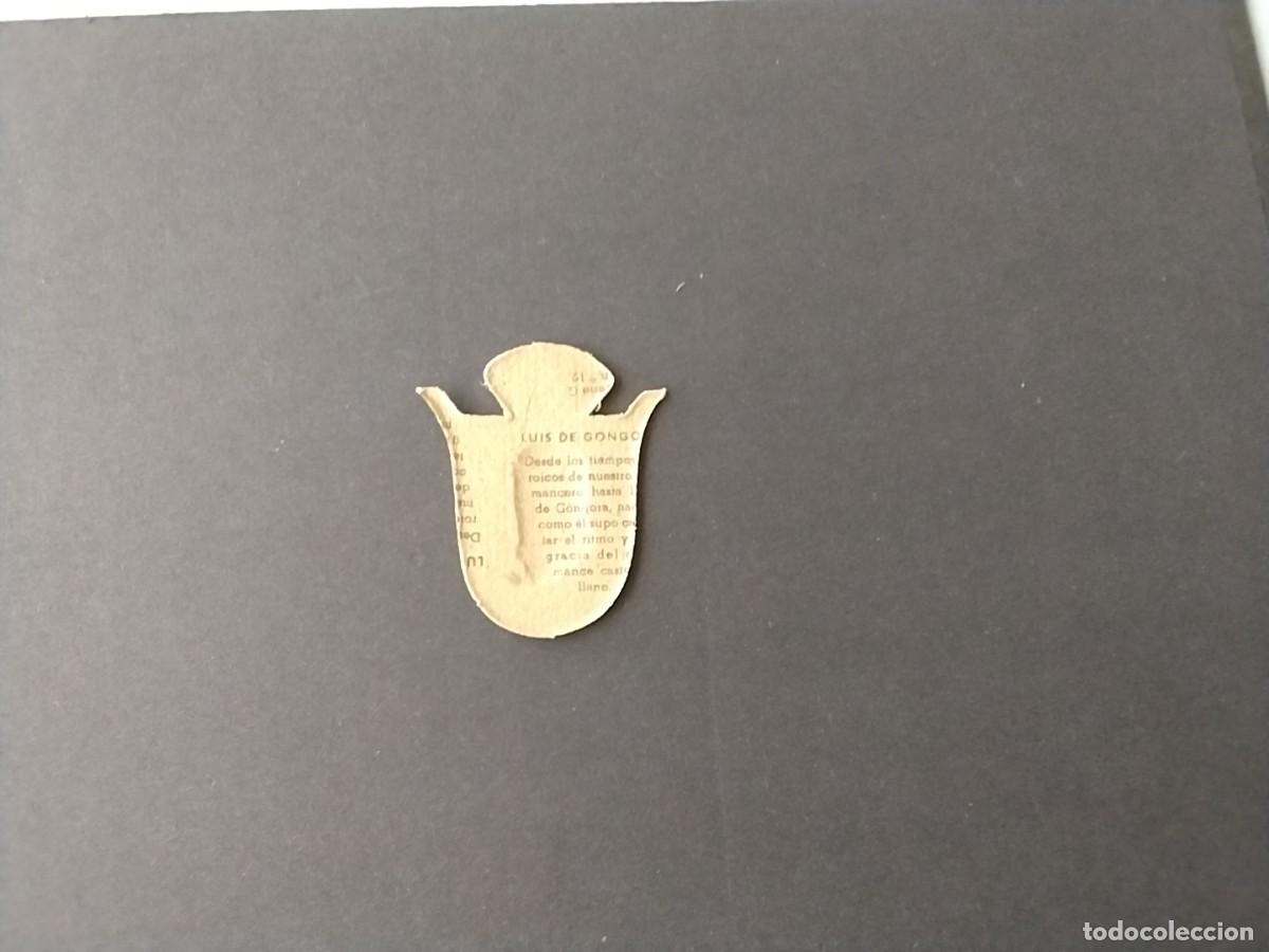 Militaria: Emblemas Auxilio Social variantes