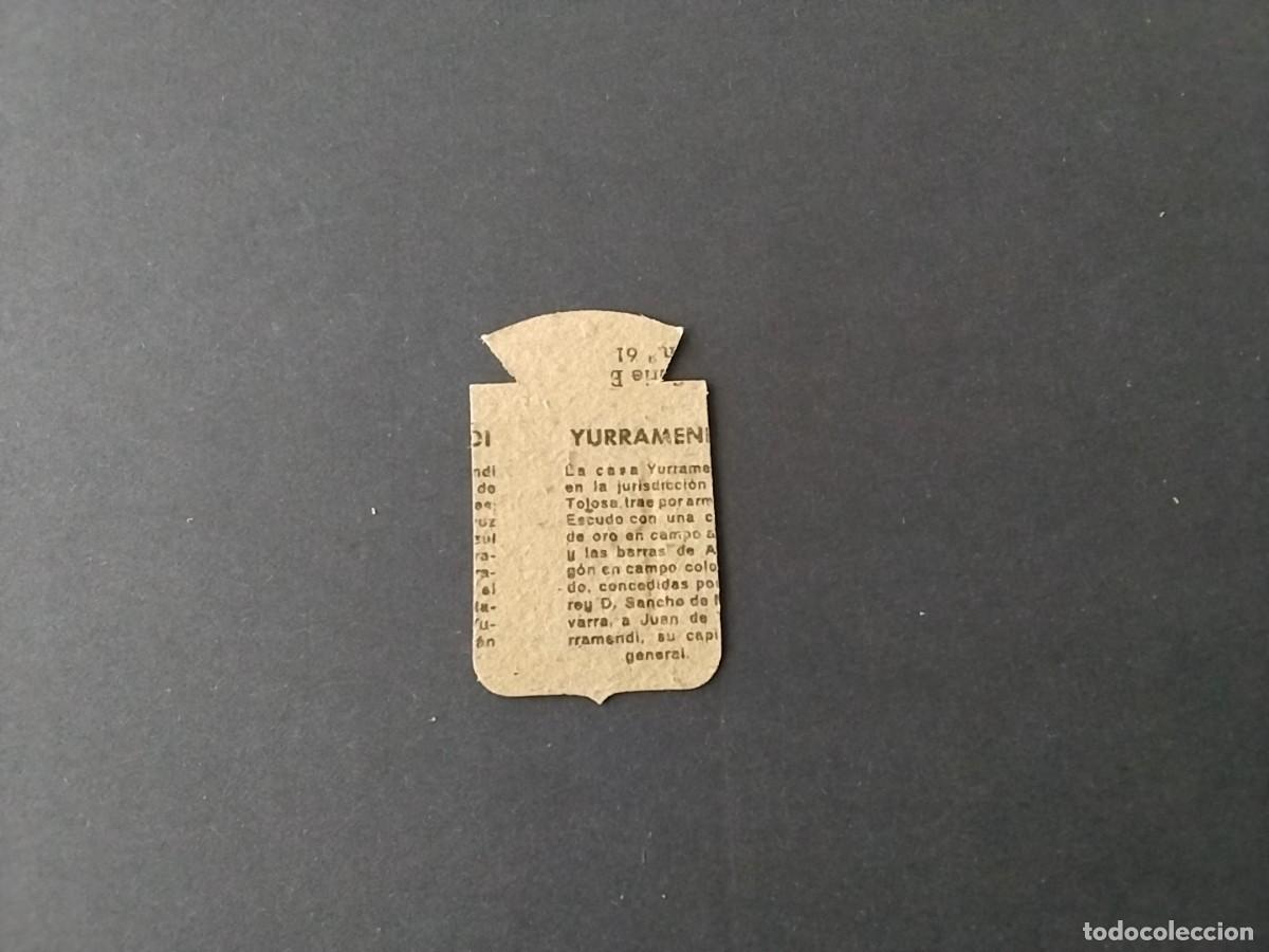 Militaria: Emblemas Auxilio Social variantes