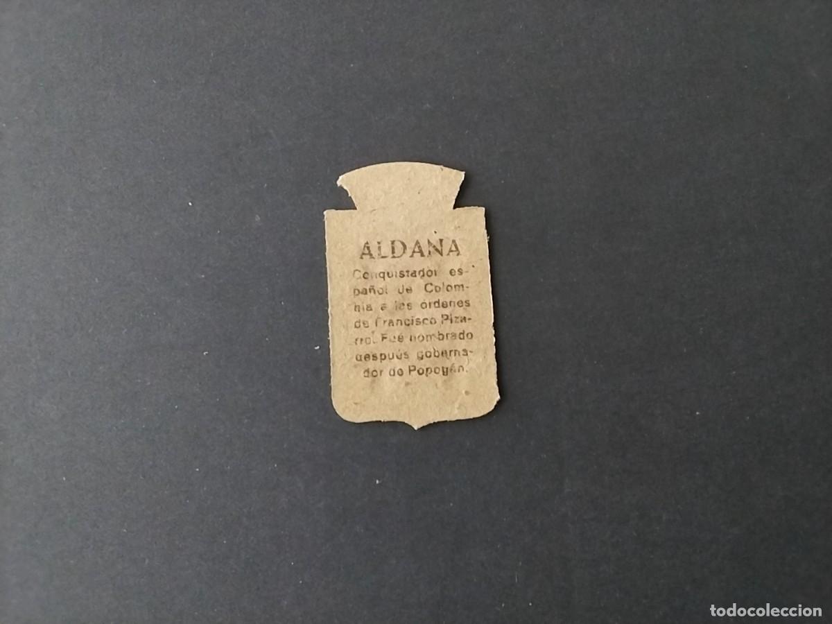 Militaria: Emblemas Auxilio Social variantes