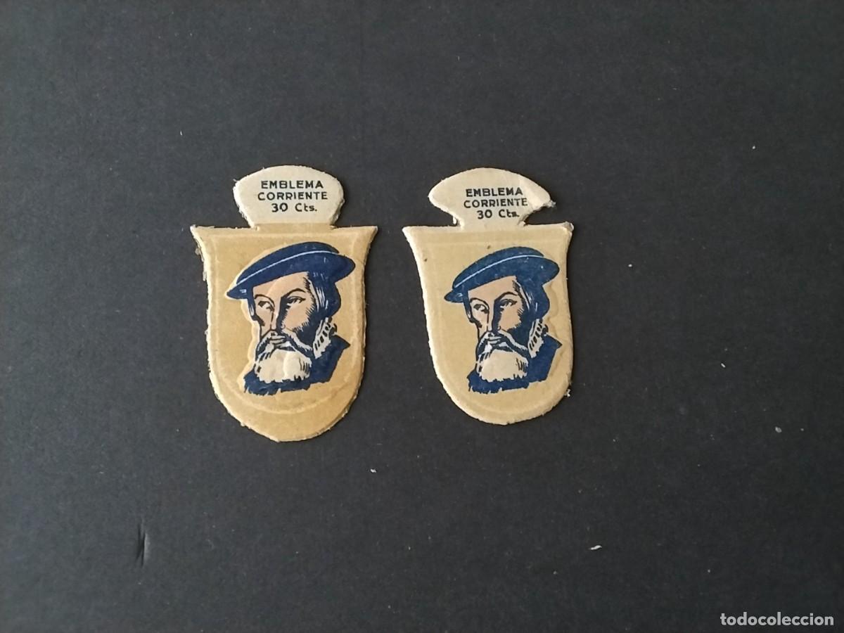 Militaria: Emblemas Auxilio Social variantes