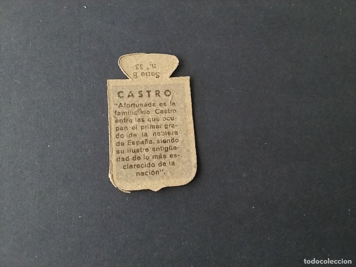 Militaria: Emblemas Auxilio Social variantes
