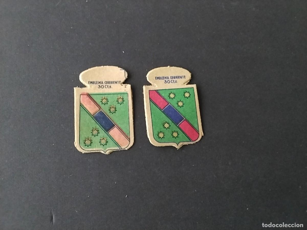 Militaria: Emblemas Auxilio Social variantes