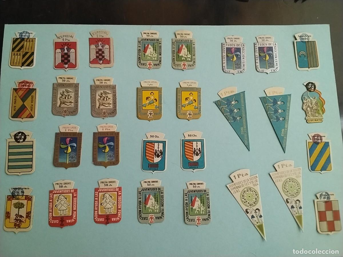 Militaria: Lote Emblemas Auxilio Social