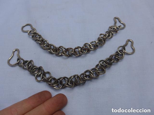 Militaria: Lote 2 antiguas cadenas de espuelas de caballeria, originales.