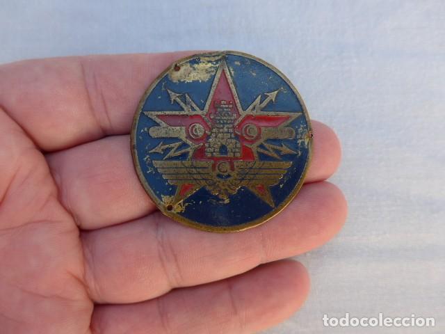 Military Antiques: ANTIGUO EMBLEMA TRANSMISIONES DEL EJERCITO POPULAR REPUBLICA GUERRA CIVIL - ORIGINAL 4,4 cm