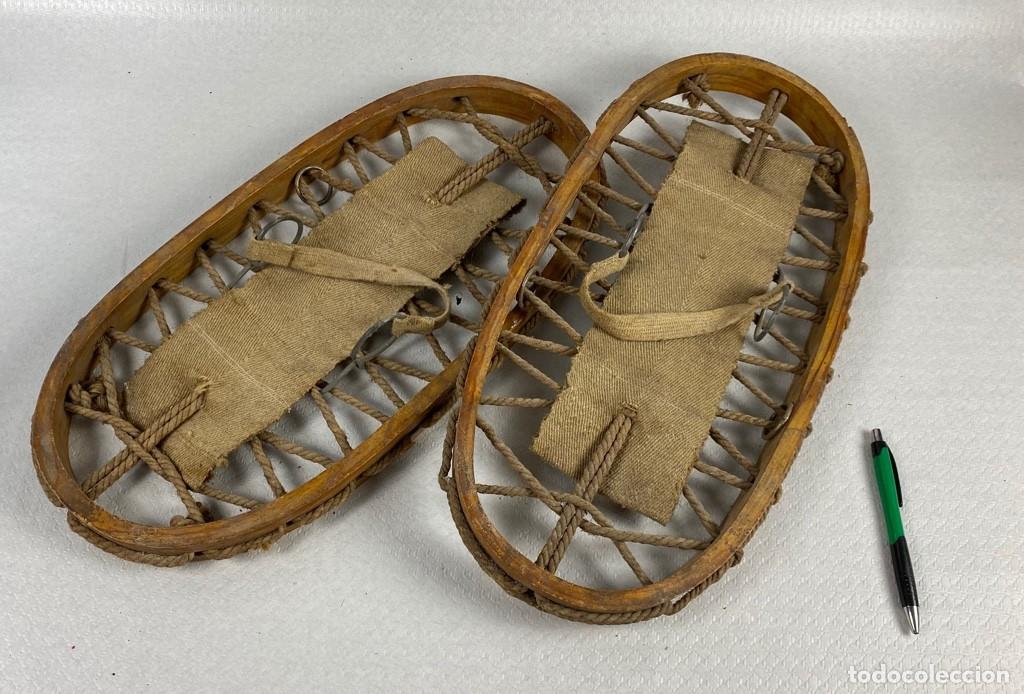 Militaria: PAREJA DE RAQUETAS DE NIEVE MILITARES TROPAS DE MONTA&Ntilde;A ESPA&Ntilde;A A&Ntilde;OS 30 GUERRA CIVIL