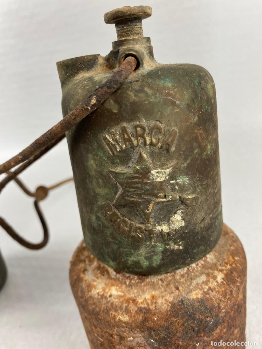 Militaria: Par de l&aacute;mparas de carburo Guerra Civil