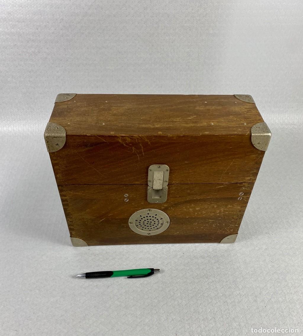 Militaria: Tel&eacute;fono de campa&ntilde;a Standard El&eacute;ctrica C-30101 modelo 1935 GUERRA CIVIL