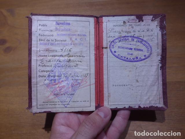 Militaria: Antiguo carnet republicano de 1937 de UGT, Barcelona, Sindicat agents comer&ccedil; industria. Guerra civil