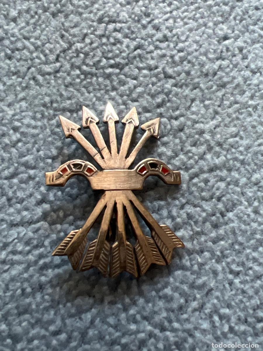 Militaria: Insignia Falange . Guerra Civil.