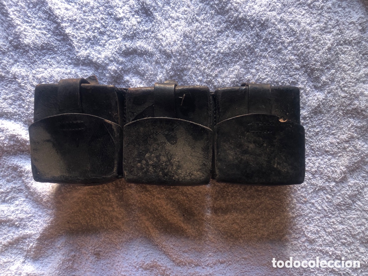 Militaria: ANTIGUA CARTUCHERA DE CUERO NEGRO GUERRA CIVIL