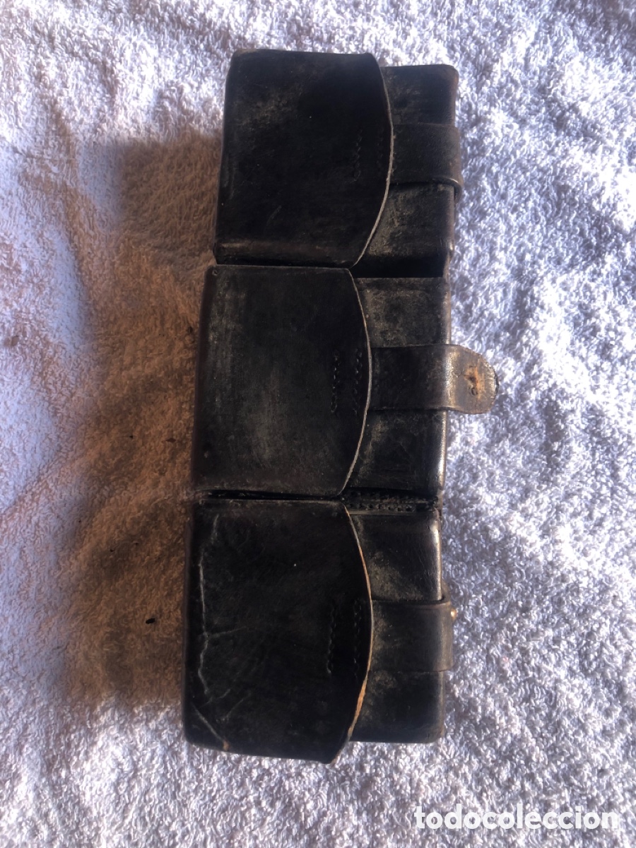 Militaria: ANTIGUA CARTUCHERA DE CUERO NEGRO GUERRA CIVIL