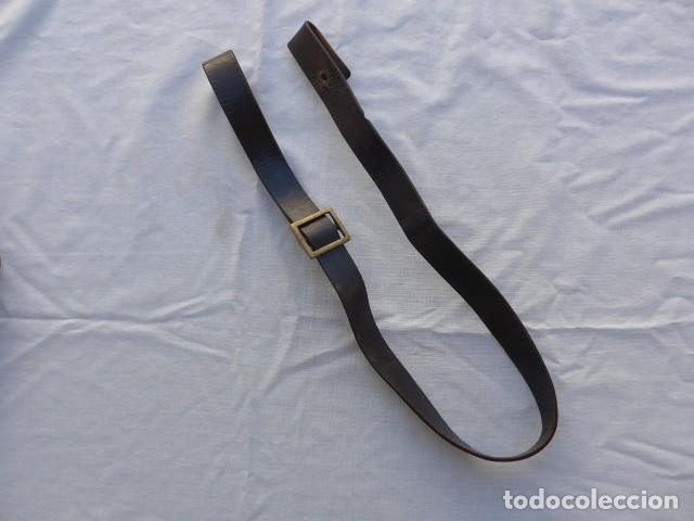 Militaria: ANTIGUA CORREA PORTA FUSIL CUERO NEGRO GUERRA CIVIL PORTAFUSIL