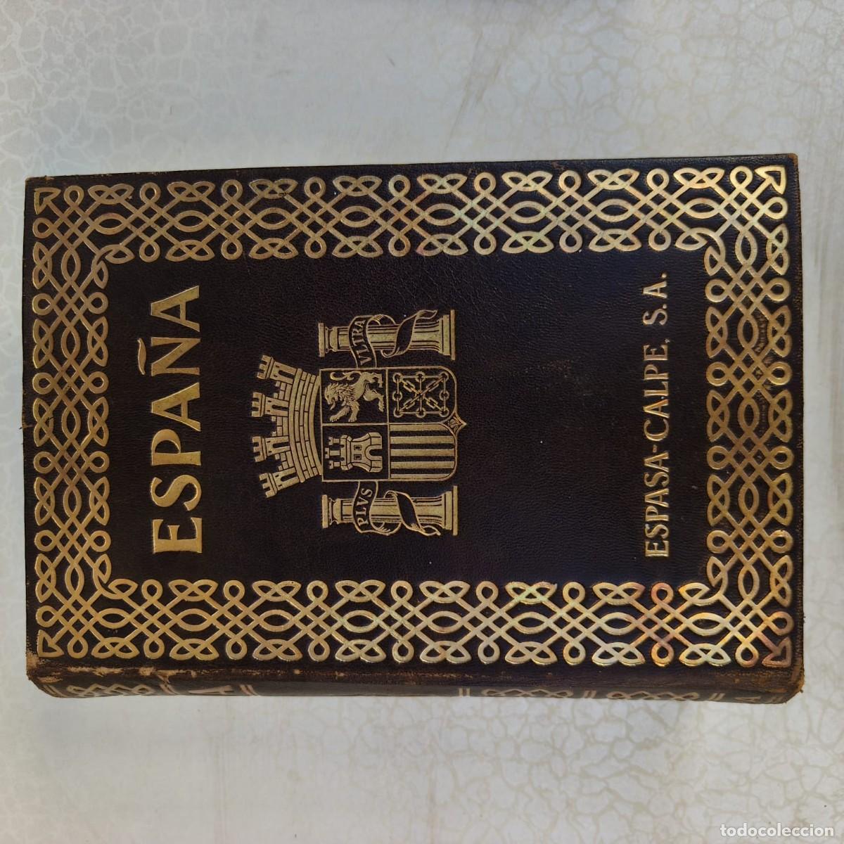 Militaria: Escudo de la Republica espa&ntilde;ola en libro