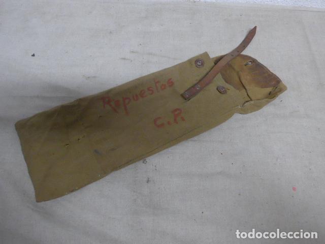 Militaria: Antigua bolsa de repuestos CR de guerra civil a identificar