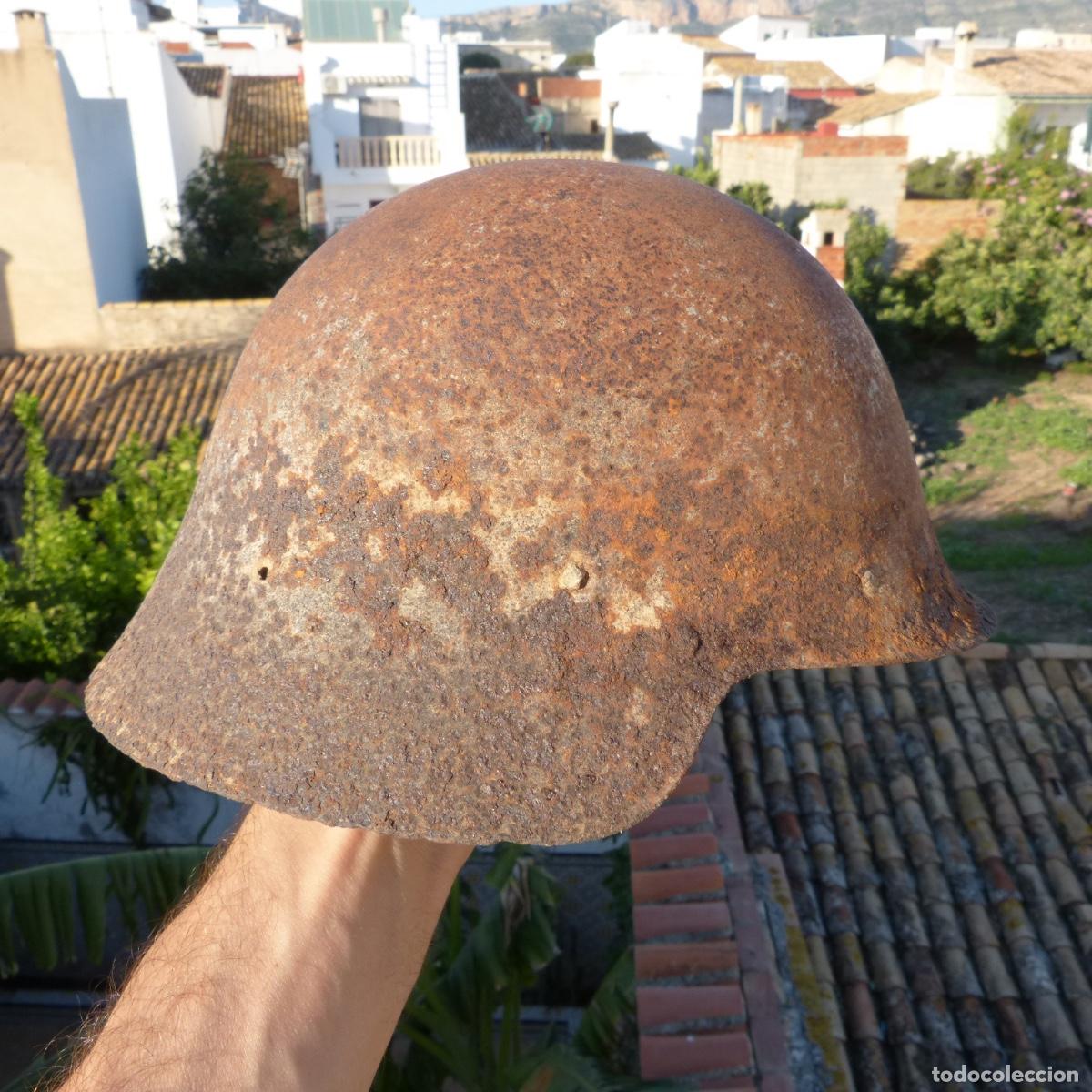 Militaria: Restos de un Antiguo casco trubia, guerra civil, ejercito republicano, 839gr.