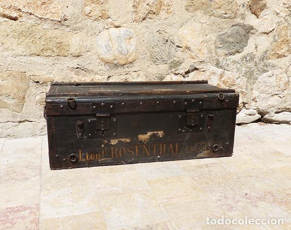 Militaria: Ba&uacute;l de madera - Foto 1