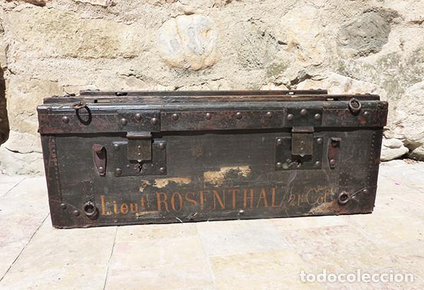 Militaria: Ba&uacute;l de madera - Foto 2