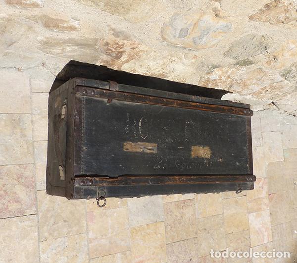 Militaria: Ba&uacute;l de madera - Foto 8