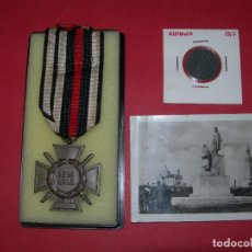 Militaria: LOTE CRUZ DE GUERRA ALEMANA CON ESPADAS 1914/18. Lote 342679128
