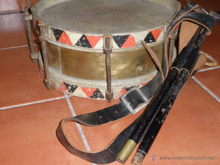 Militaria: Tambor HJ. - Foto 1