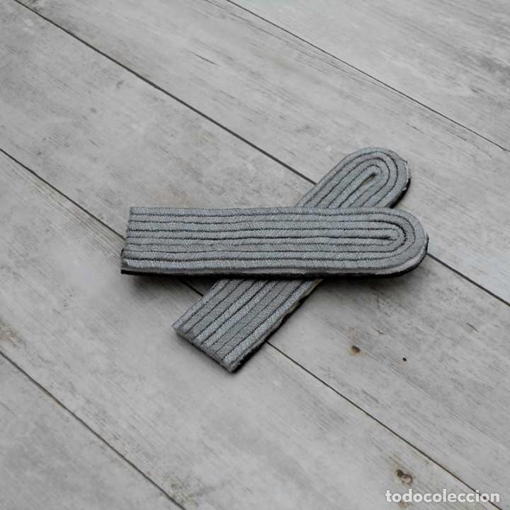 Militaria: Hombreras SS oficial infanter&iacute;a (coser)