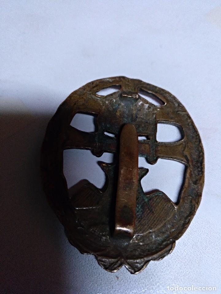 Militaria: Distintivo valor h&uacute;ngaro - Foto 2