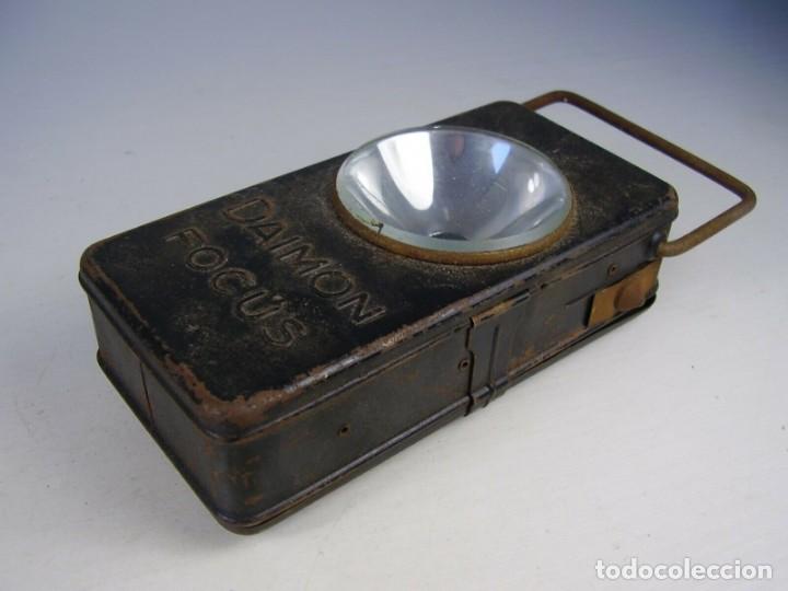 Militaria: Linterna Daimon. 1940 - Foto 2
