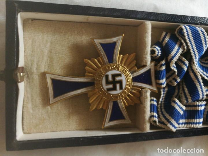 Militaria: Cruz de la madre en oro - Foto 1