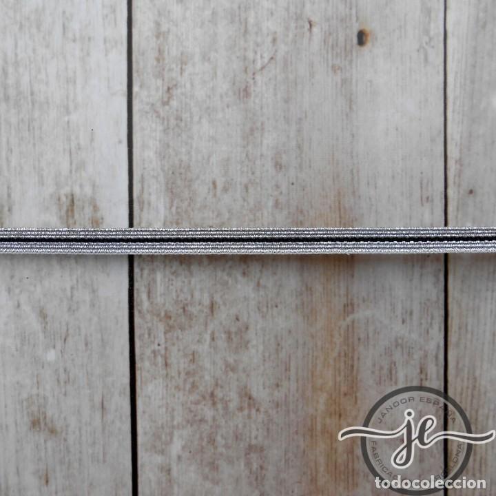 Militaria: Cinta de aluminio de parches de cuello SS