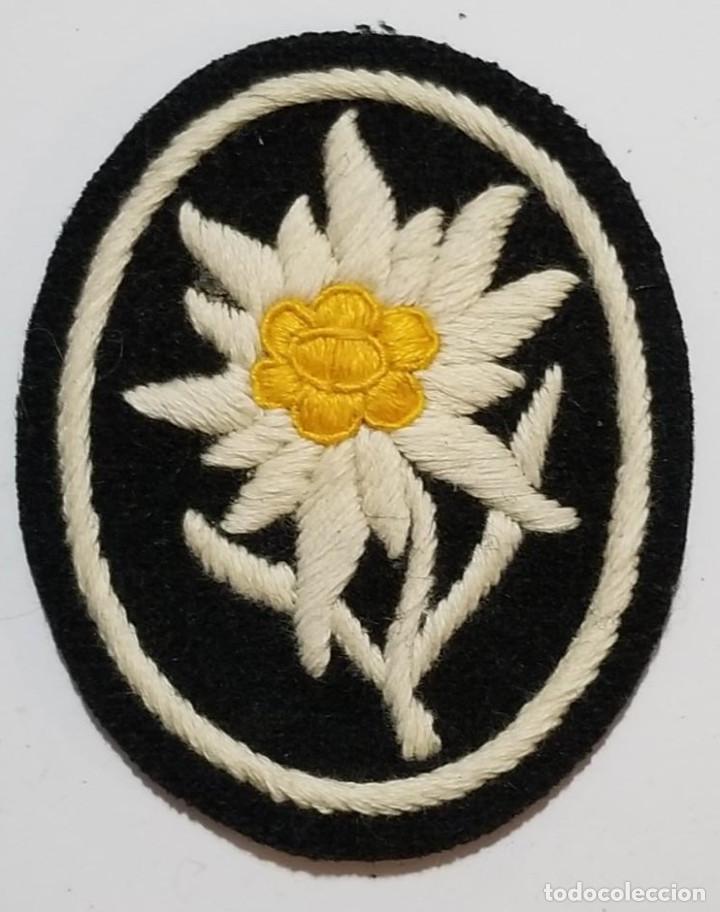 Militaria: WW2 WWII Nazi German SS Edelweiss patch w RZM tag