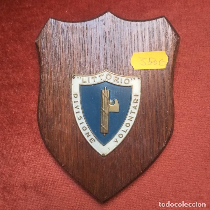 Militaria: Placa de la divisi&oacute;n de Littorio - Foto 1