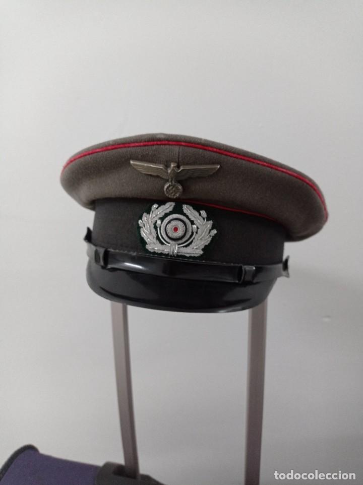 Militaria: Gorra alemana talla 57 - Foto 1