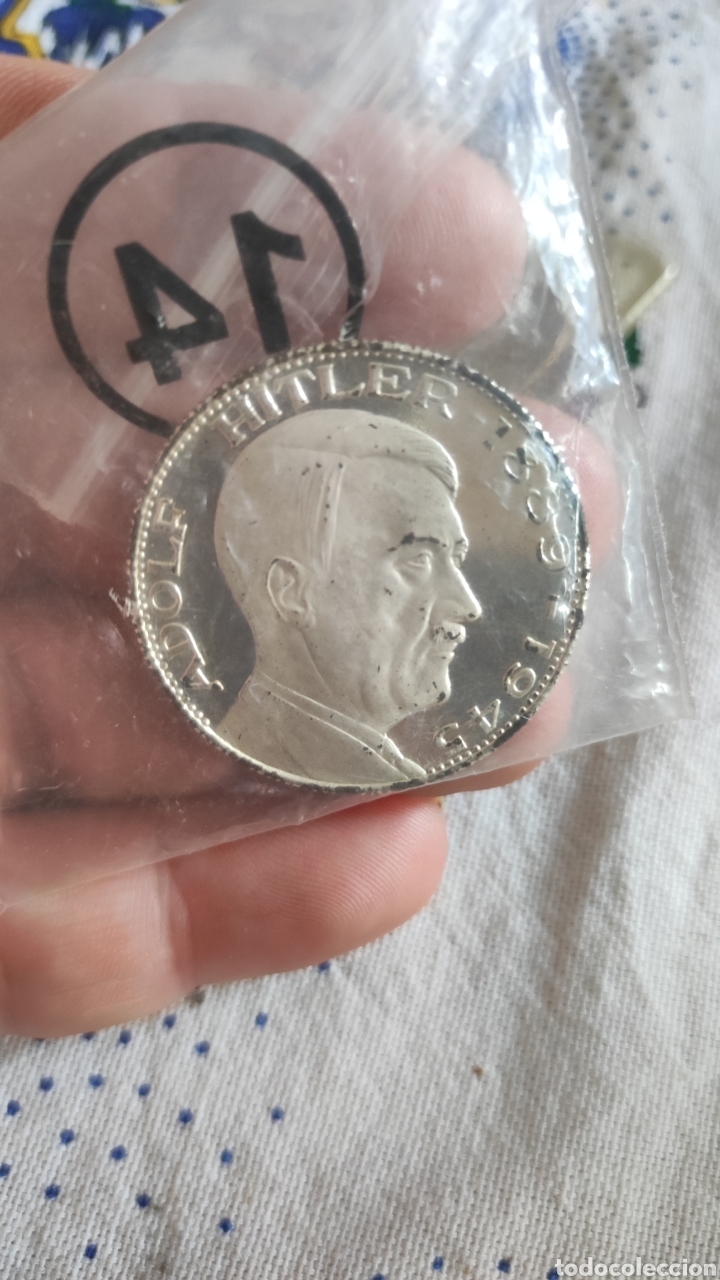 Militaria: Moneda Adolf Hitler ba&ntilde;o en plata - Foto 1