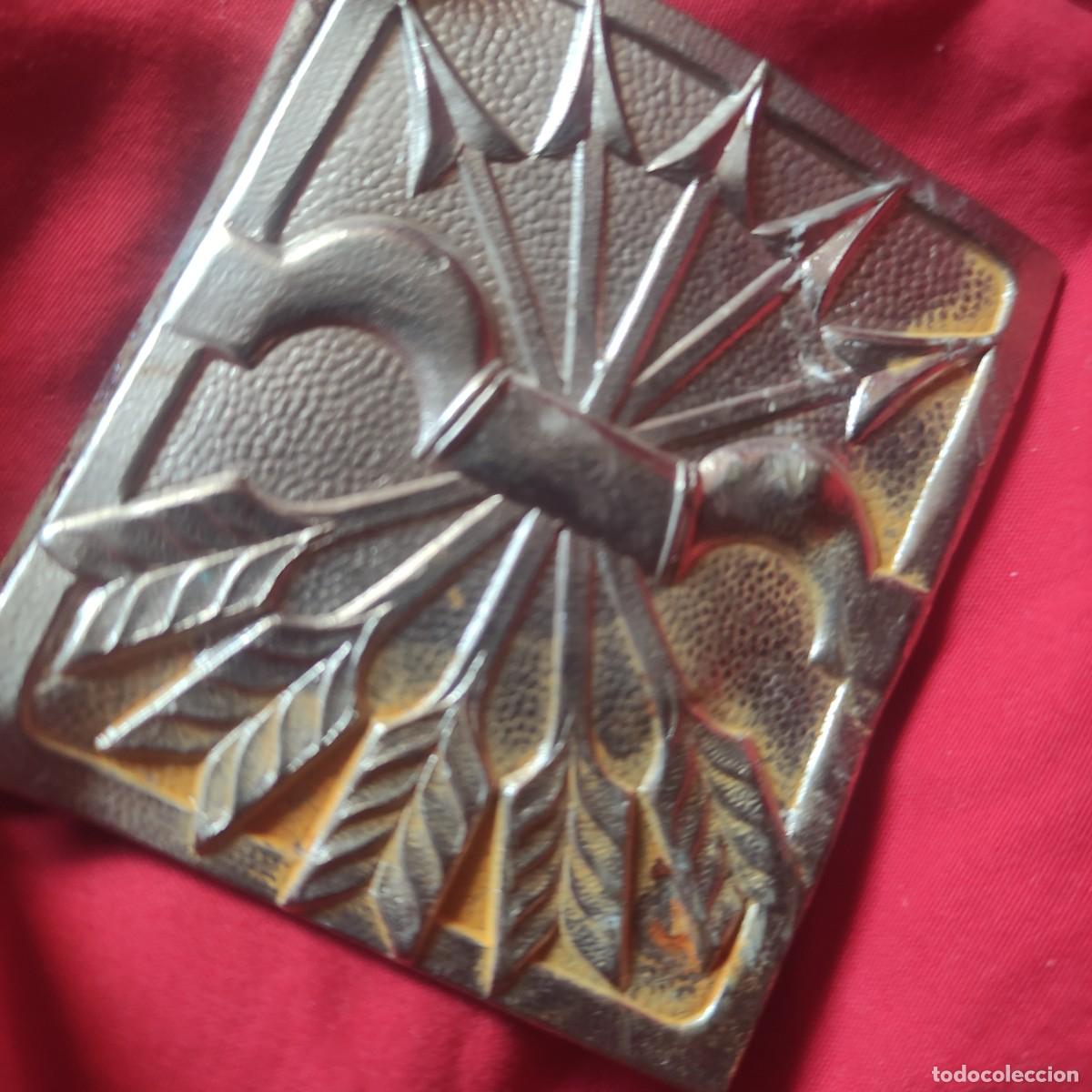 Militaria: Hebilla de cintur&oacute;n de Falange - Foto 3