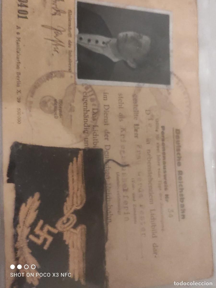 Militaria: Carnet Reichsbahn e insignia - Foto 1