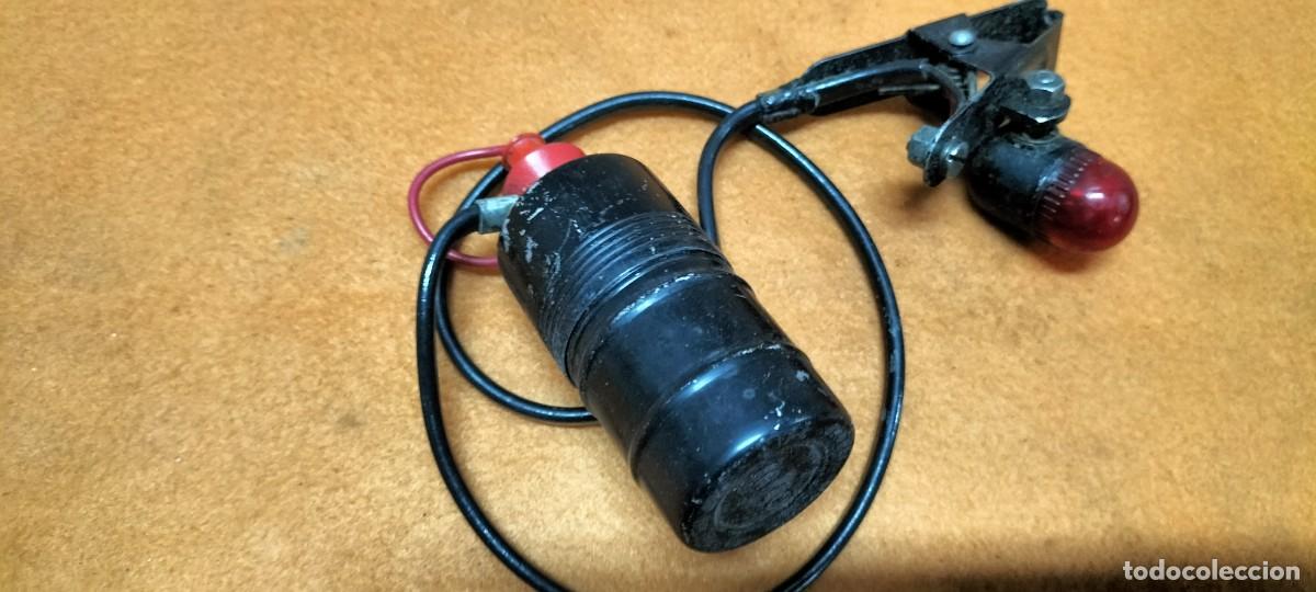 Military Antiques: Luz de chaleco salvavidas ww2 mae west Easco pat no.540862 L&aacute;mpara de chaleco salvavidas - original